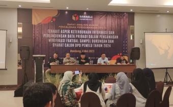 Bawaslu Kota Cirebon Ikuti Rapat Analisis Hukum Pencalonan Perseorangan DPD