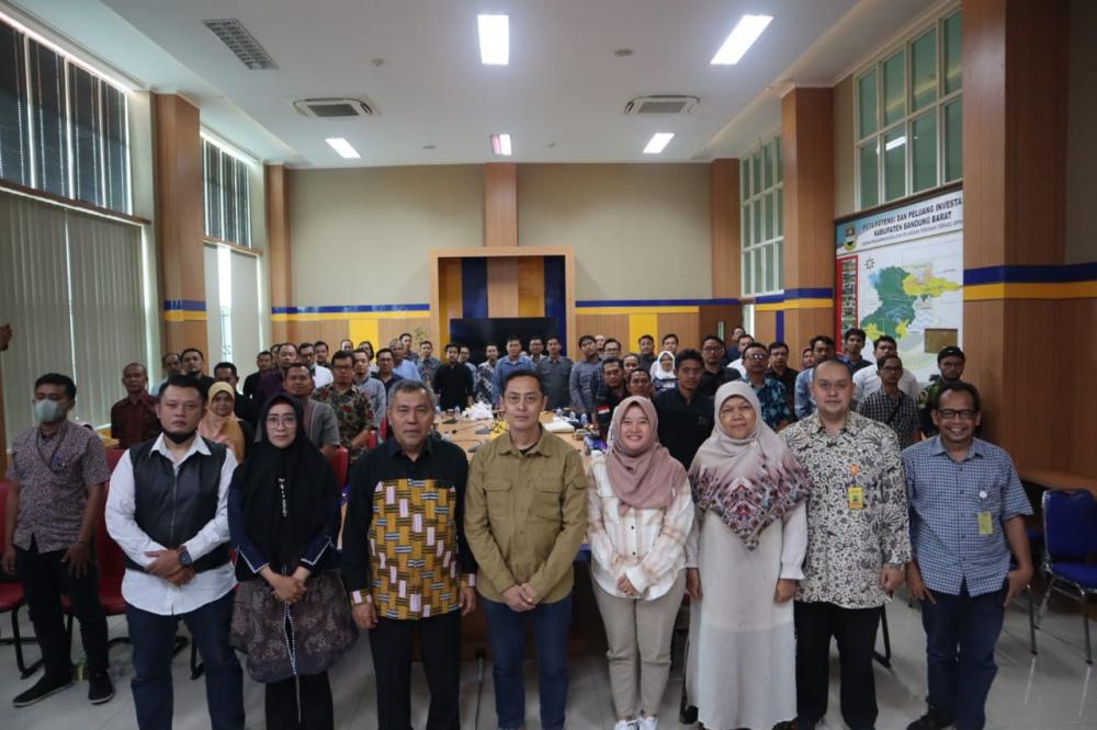 Sosialisasi Penyusunan Analisis Hukum di Lingkungan Bawaslu