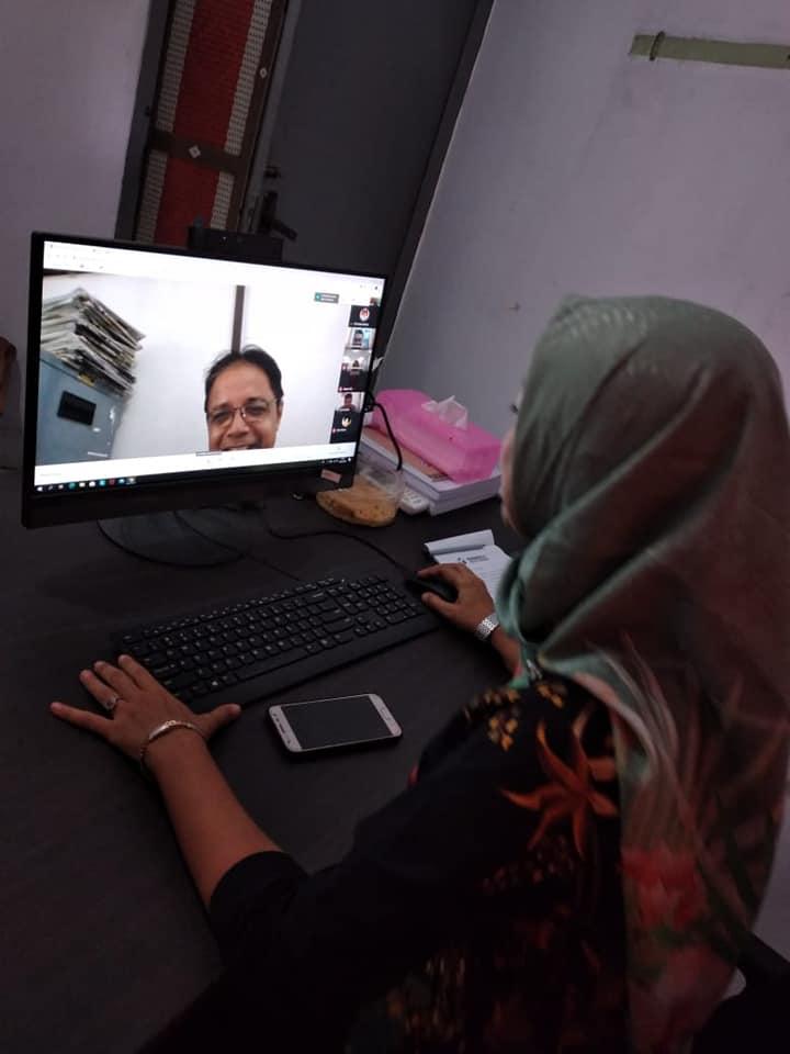 VIDEO CONFERENCE BINCANG-BINCANG VIRTUAL MENYOAL IMPLEMENTASI KETERBUKAAN INFORMASI PUBLIK DALAM TAHAPAN PENYELENGGARAAN PEMILU