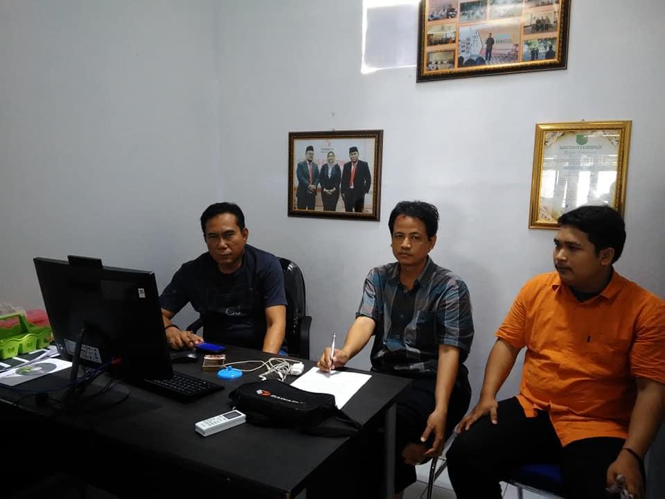 VIDEO CONFERENCE DENGAN BAWASLU JAWA BARAT MENGENAI KEHUMASAN