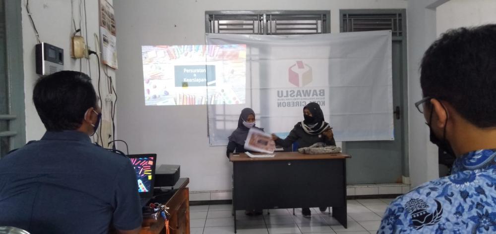 Bawaslu Kota Cirebon Optimalkan Persuratan dan Kearsipan