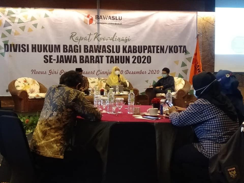 RAPAT KOORDINASI DIVISI HUKUM BAGI BAWASLU KABUPATEN/KOTA SE-JAWA BARAT TAHUN 2020