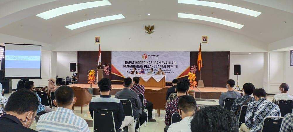 RAPAT KOORDINASI DAN EVALUASI PENANGANAN PELANGGARAN PEMILU BERBASIS TEKNOLOGI INFORMASI DAN KOMUNIKASI