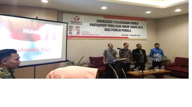SOSIALISASI PENGAWASAN PEMILU PARTISIPATIF PEMILIHAN UMUM TAHUN 2019 BAGI PEMULA  DI KOTA CIREBON