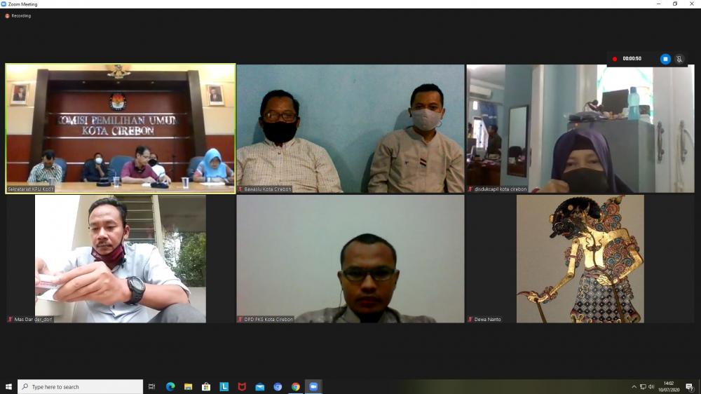 RAPAT PLENO REKAPITULASI DAFTAR PEMILIH BERKELANJUTAN TAHUN 2020 PERIODE BULAN JULI VIA ZOOM
