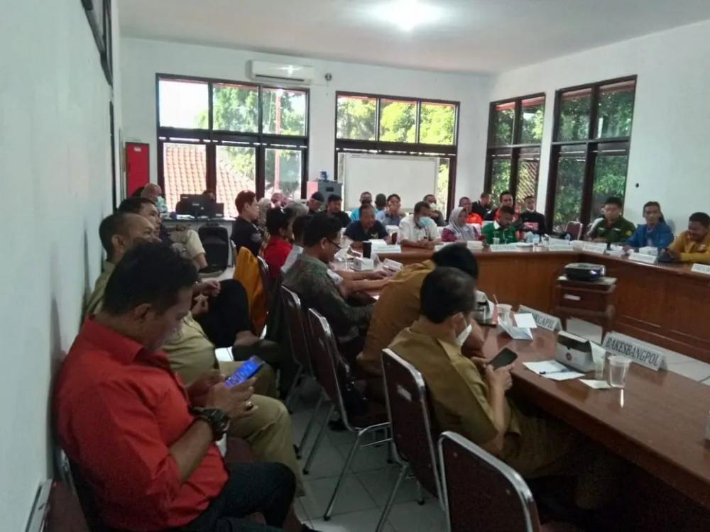 Bawaslu Kota Cirebon Hadiri Sosialisasi PKPU Nomor 309 Tahun 2022