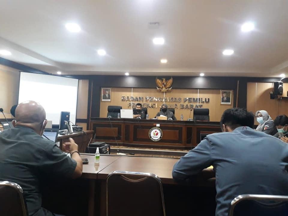 RAPAT KERJA KOMPILASI DATA HASIL PELAKSANAAN INVENTARISASI BMN PADA BAWASLU KABUPATEN/KOTA SE-PROVINSI JAWA BARAT TAHUN 2021