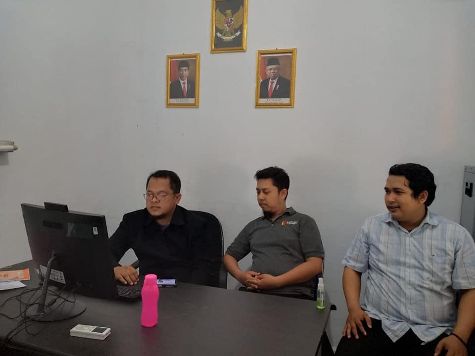 VIDEO CONFERENCE RAPAT DARING SOSIALISASI IMPLEMENTASI KETERBUKAAN INFORMASI PUBLIK