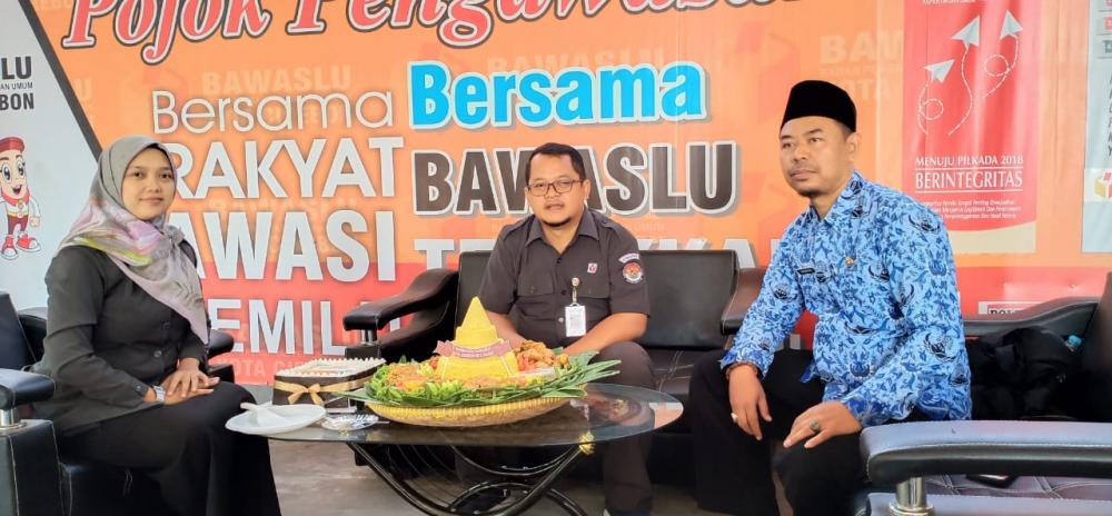 SYUKURAN HARI JADI BAWASLU KOTA CIREBON KE 1 TAHUN