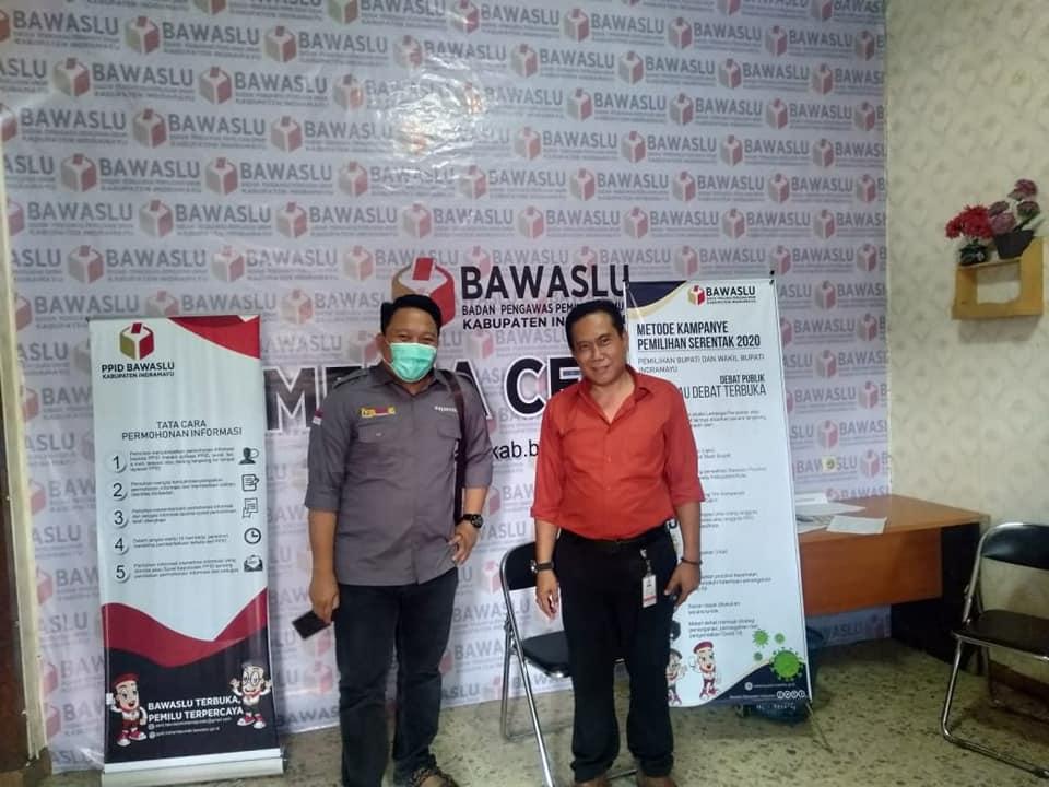 DIVISI PENGAWASAN, HUMAS DAN HUBAL, SUPRIYAN, S.H. MELAKUKAN KUNJUNGAN KE BAWASLU KABUPATEN INDRAMAYU