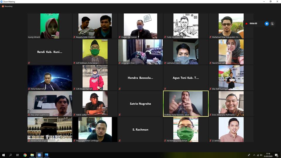 BAWASLU KOTA CIREBON MENGIKUTI VIDEO CONFERENCE PERSIAPAN PELAKSANAAN SKPP DARING