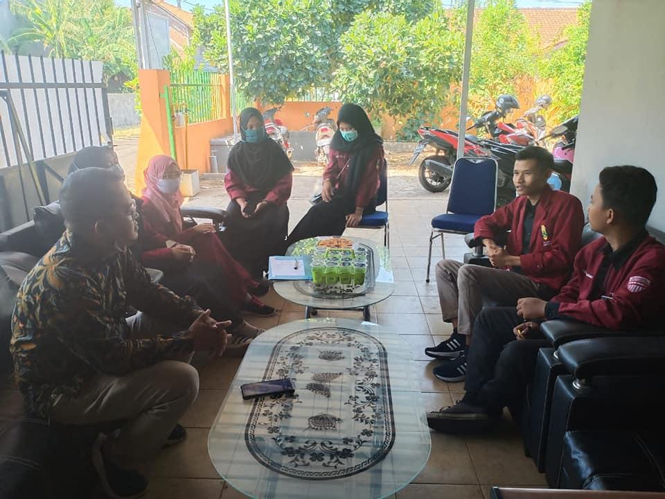 KETUA BAWASLU KOTA CIREBON MELAKUKAN AUDIENSI DENGAN IKATAN MAHASISWA MUHAMMADIYAH CIREBON