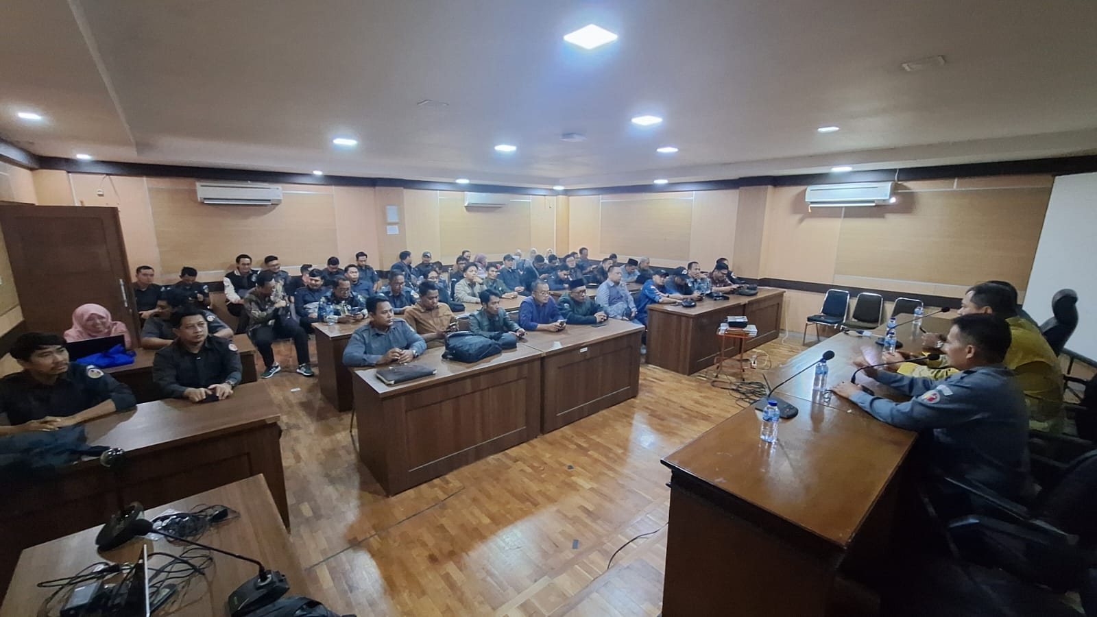 Rakor Persiapan Laporan Penanganan Pelanggaran ke Bawaslu RI
