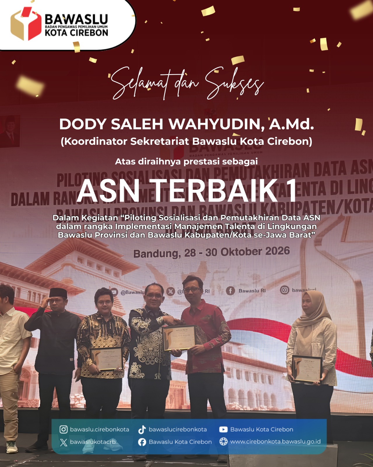 Koordinator Sekretariat Bawaslu Kota Cirebon Sabet Predikat ASN Terbaik 1 se-Jawa Barat