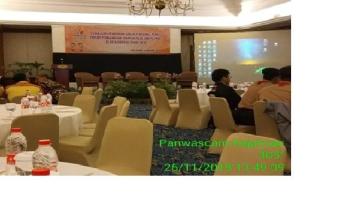 SOSIALISASI PERATURAN BADAN PENGAWAS PEMILU TERKAIT PENGAWASAN TAHAPAN PILEG DAN PILPRES DI KOTA CIREBON