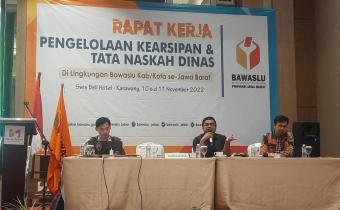 Bawaslu Kota Cirebon Ikuti Raker Kearsipan dan Tata Naskah Dinas