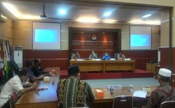 SOSIALISASI REGULASI DAN DINAMIKA PASANGAN CALON PERSEORANGAN PADA PEMILIHAN KEPALA DAERAH DAN WAKIL KEPALA DAERAH TAHUN 2023/2024 KEPADA PARA PEMANGKU KEPENTINGAN