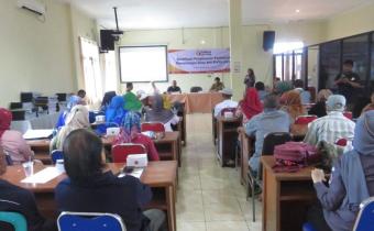 Bawaslu Kota Cirebon Gelar Sosialisasi Desa Anti Politik Uang