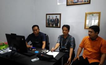 VIDEO CONFERENCE DENGAN BAWASLU JAWA BARAT MENGENAI KEHUMASAN
