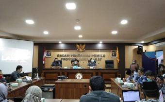 PENINGKATAN KAPASITAS BANTUAN HUKUM BAWASLU KABUPATEN/KOTA SE-JAWA BARAT : PEMBANGUNAN KOMPETENSI DASAR ADVOKASI KASUS HUKUM DALAM PENYELENGGARA PEMILU