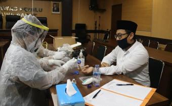 IKUTI JEJAK BAWASLU RI, PROVINSI JABAR GELAR RAPID TES