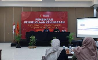 Bawaslu Kota Cirebon Ikuti Pembinaan Pengelolaan Kehumasan