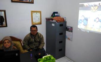 BAWASLU KOTA CIREBON MENGIKUTI VIDEO CONFERENCE DENGAN BAWASLU JAWA BARAT