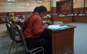 RAPAT PLENO TERKAIT REKAPITULASI DAFTAR PEMILIH BERKELANJUTAN TAHUN 2020 PERIODE BULAN OKTOBER