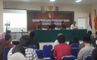 Bawaslu Jabar Berikan Pembekalan Rekrutmen Panwascam Pemilu 2024