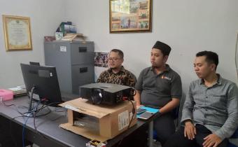 BAWASLU KOTA CIREBON MENGIKUTI RAPAT PLENO DAFTAR PEMILIH BERKELANJUTAN TAHUN 2020 YANG DISELENGGARAKAN KPU KOTA CIREBON