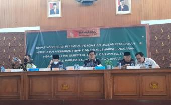 Rakor Anggaran Pengawasan Pilkada 2024 di Bawaslu Jabar