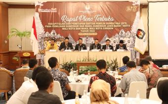 Rapat Pleno Terbuka Rekapitulasi dan Penetapan Daftar Pemilih Sementara (DPS) di Kota Cirebon