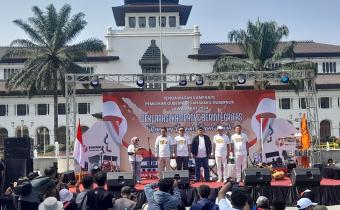 Bawasl Kota Cirebon Saksikan Penandatanganan Kampanye Damai Seluruh Paslon