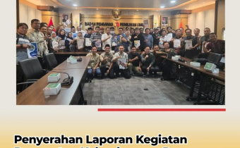 Ketua Bawaslu Kota Cirebon Serahkan Laporan Penguatan Kelembagaan ke Bawaslu RI